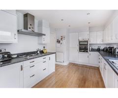 Property in Old Lodge Lane, Purley, Surrey, CR8 4AU | free-classifieds.co.uk - 4