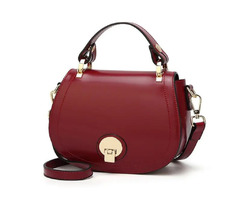 Get Trendy Purses From Oasis Bags, Top Ladies Hand Purse Supplier