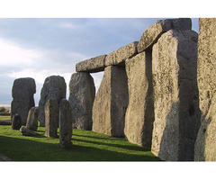 Find customized itinerary and expert local guides to book your Tours to Stonehenge 