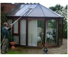 Reliable Window and conservatory Cleaner Available | free-classifieds.co.uk - 1